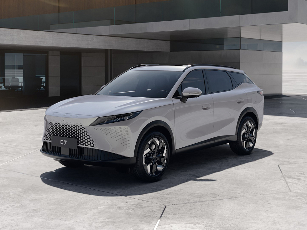 Omoda C7 Lifestyle, серебряный