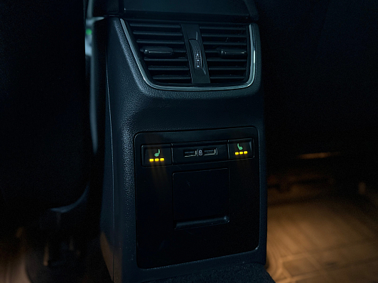 Skoda Octavia Hockey Edition, 2020 года, пробег 103848 км