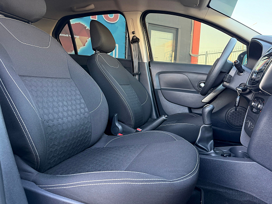 Renault Logan Confort, 2016 года, пробег 81000 км