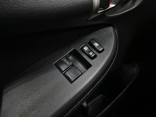 Toyota Corolla, 2012 года, пробег 213576 км