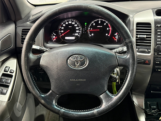 Toyota Land Cruiser Prado, 2005 года, пробег 341000 км