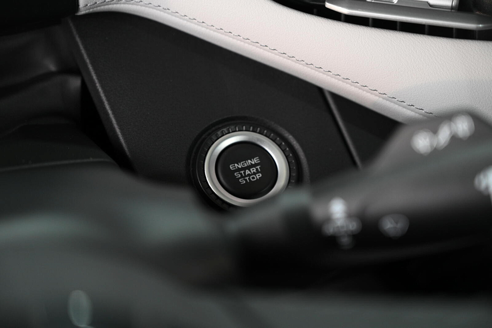 Geely Atlas Спорт, голубой