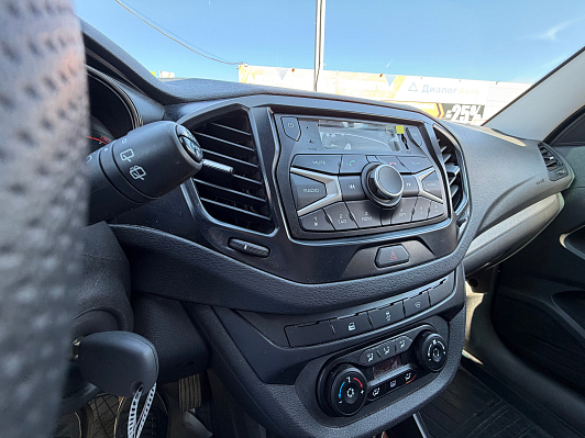 Lada (ВАЗ) Vesta Comfort Image, 2019 года, пробег 90200 км