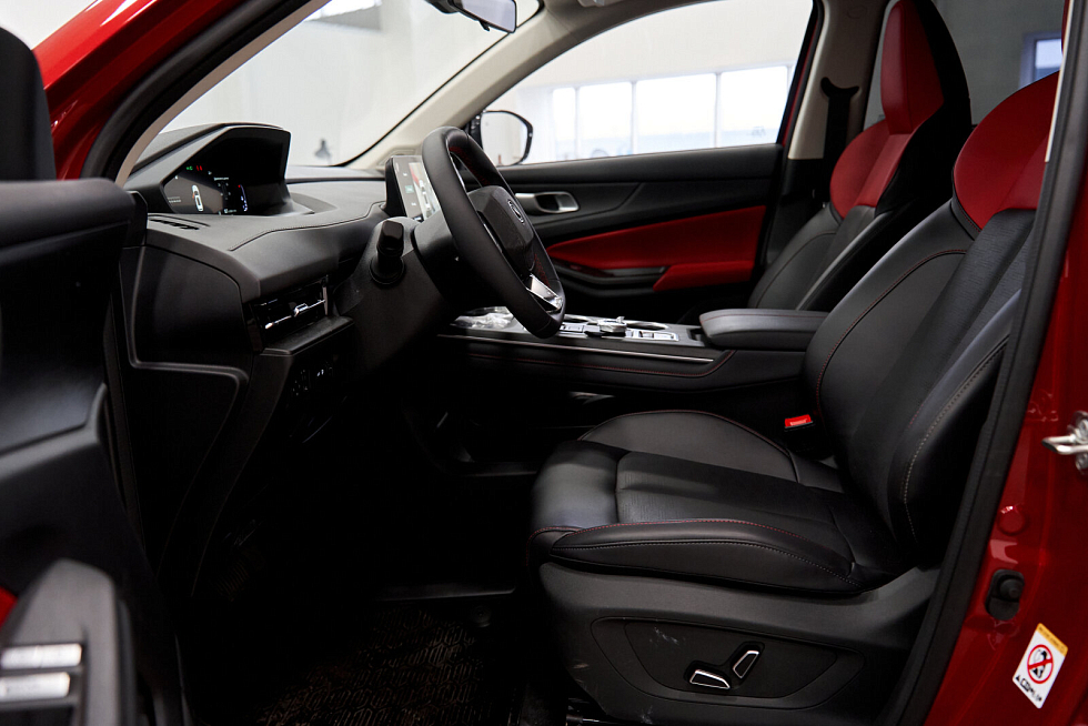 Changan UNI-S Техно, белый