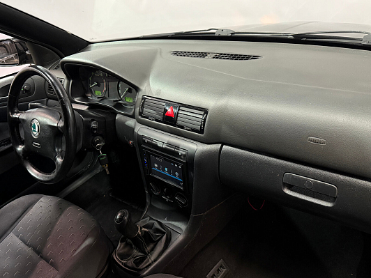 Skoda Octavia, 2008 года, пробег 285979 км