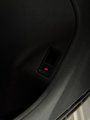 Volkswagen Jetta Comfortline, 2018 года, пробег 179000 км