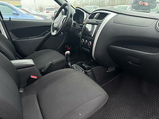 Datsun mi-DO Trust II, 2015 года, пробег 105386 км