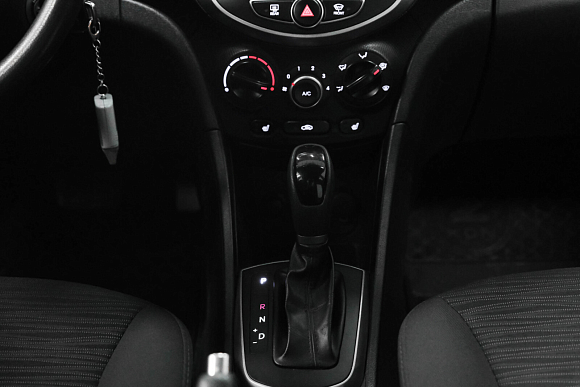 Hyundai Solaris Comfort, 2015 года, пробег 147367 км