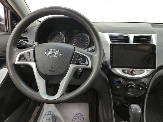 Hyundai Solaris Active, 2015 года, пробег 202968 км