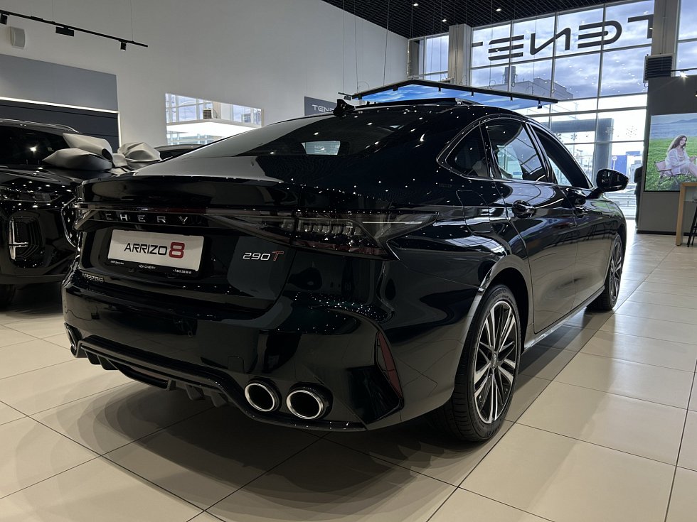 Chery Arrizo 8 Ultra, зеленый