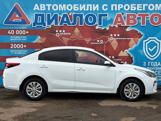 Kia Rio Лига Европы, 2017 года, пробег 35385 км