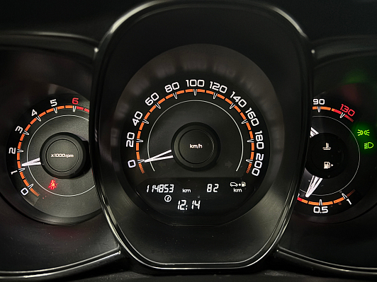 Lada (ВАЗ) Vesta Luxe Multimedia, 2018 года, пробег 114849 км