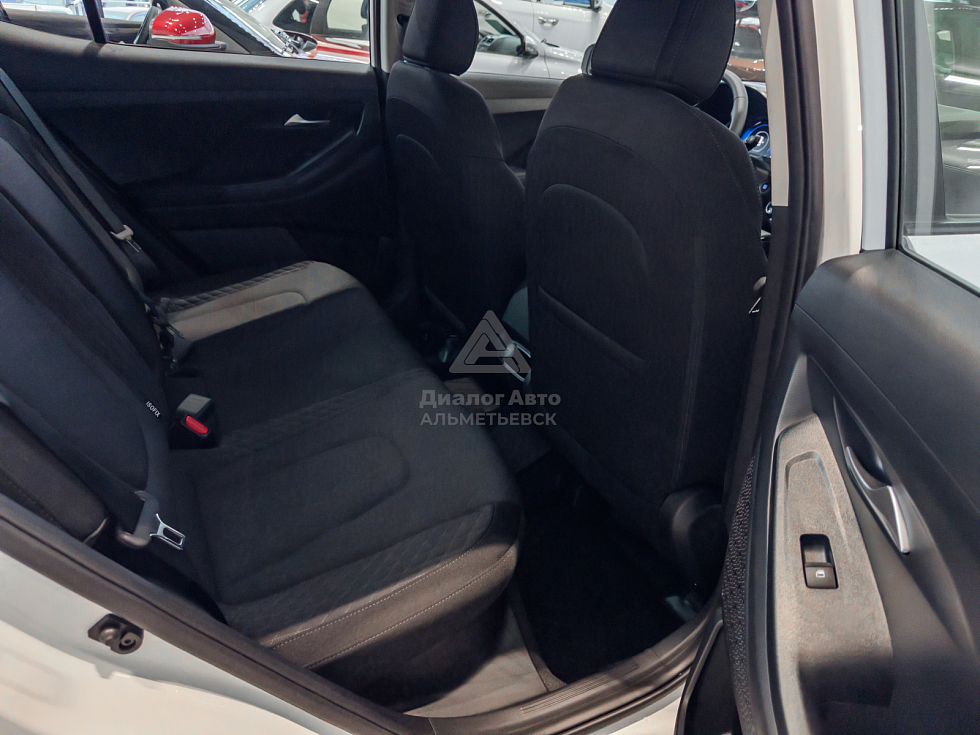 Solaris HC Lifestyle, белый