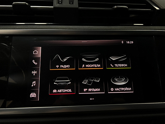 Audi Q3, 2019 года, пробег 115725 км