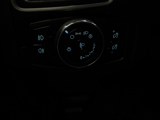 Ford Focus SYNC Edition, 2012 года, пробег 203105 км