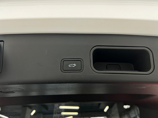 Geely Atlas Premium, 2023 года, пробег 29508 км
