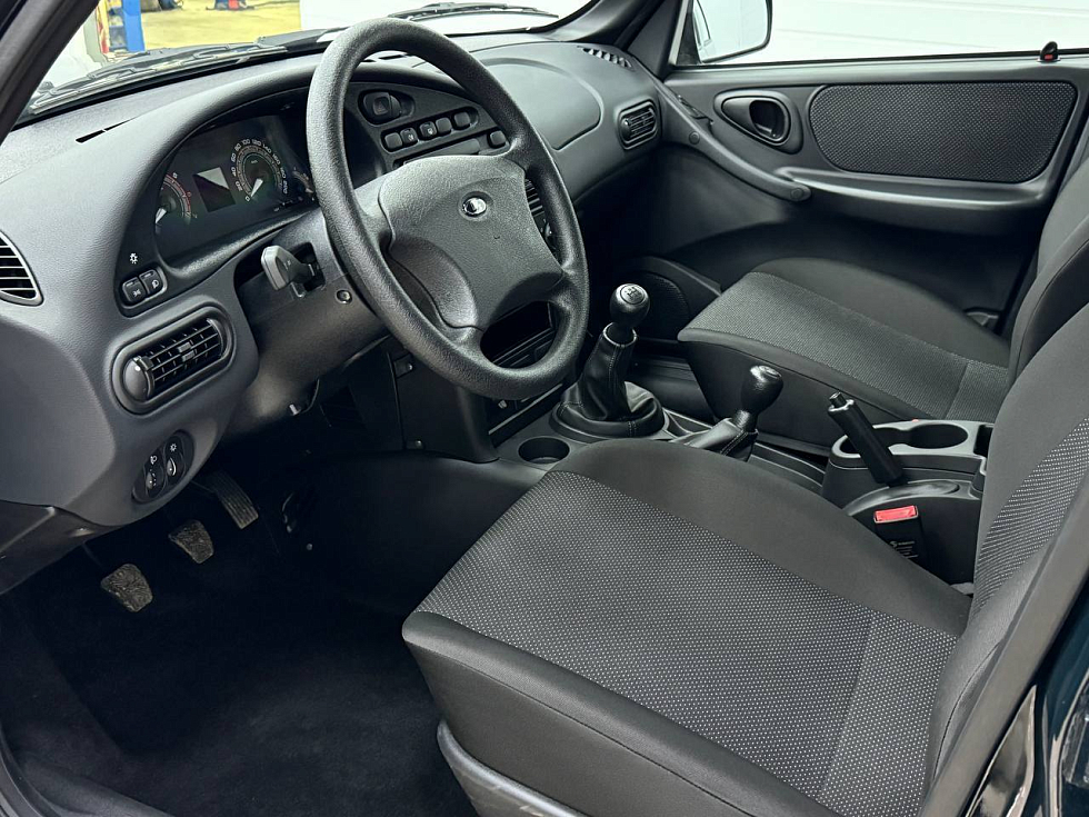 Lada (ВАЗ) Niva Travel Comfort'24 (2023-2024), зеленый