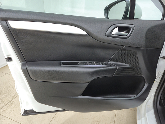 Citroen C4 Tendance, 2014 года, пробег 181034 км