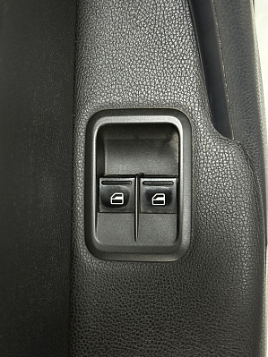 Skoda Yeti, 2013 года, пробег 216000 км