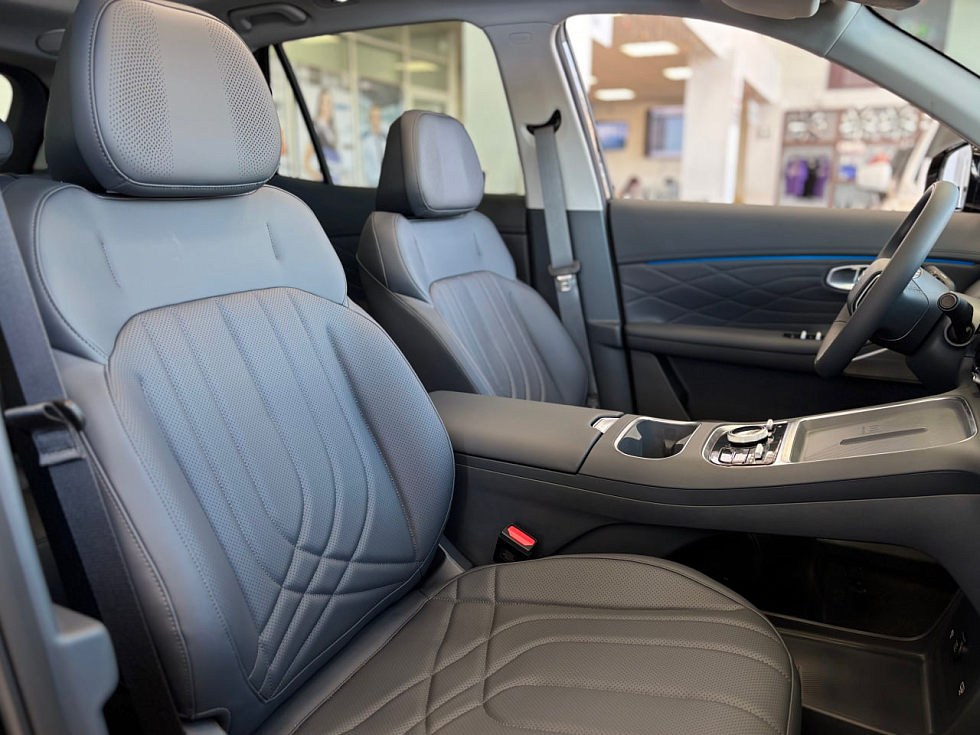 Geely EX5 Гибрид Макс EM-R, черный