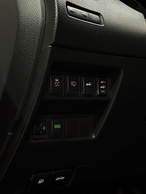 Nissan X-Trail LE+, 2015 года, пробег 160000 км