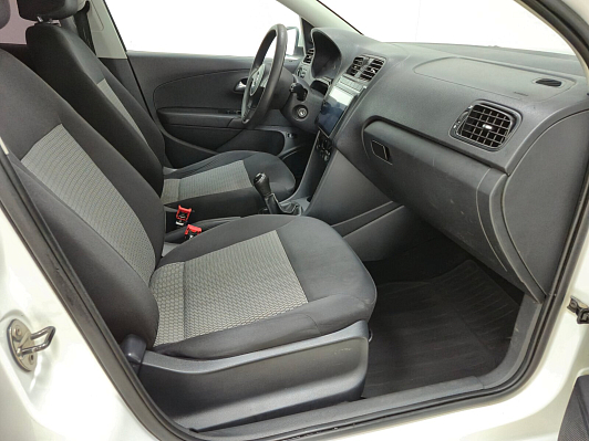 Volkswagen Polo Trendline, 2013 года, пробег 201169 км