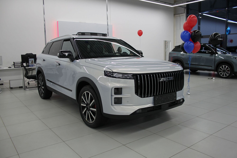 Jaecoo J7 Престиж, серебряный