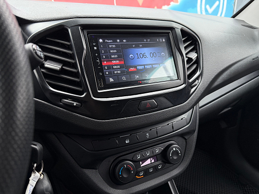 Lada (ВАЗ) Vesta 50 Anniversary, 2021 года, пробег 141127 км