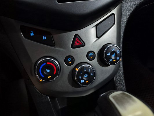Chevrolet Aveo LT, 2013 года, пробег 209894 км