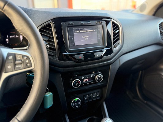 Lada (ВАЗ) XRAY Luxe Prestige, 2018 года, пробег 53200 км