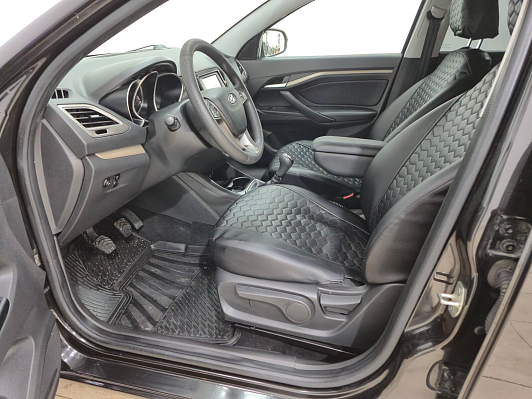 Lada (ВАЗ) Vesta Luxe Multimedia (2019-2021), 2017 года, пробег 114606 км