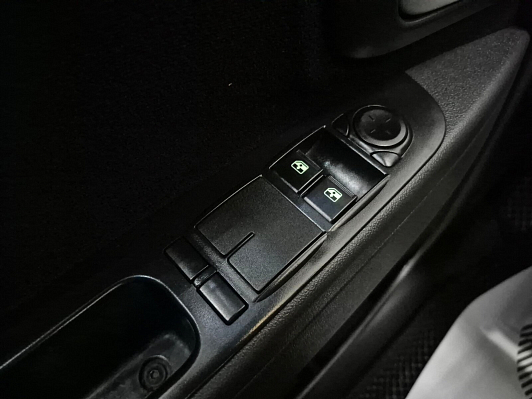 Lada (ВАЗ) Priora Standard 21702-40-050, 2017 года, пробег 92860 км