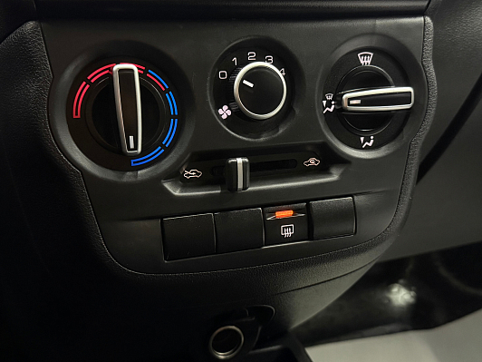 Lada (ВАЗ) Granta Standard, 2019 года, пробег 56890 км