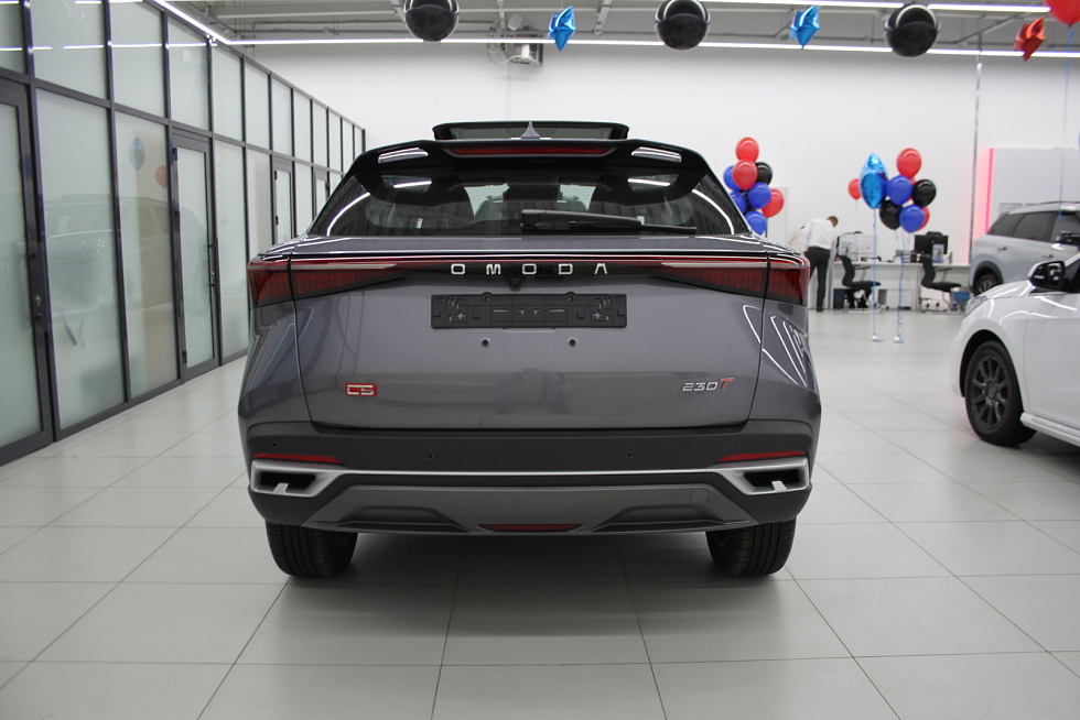 Omoda C5 Актив, серый