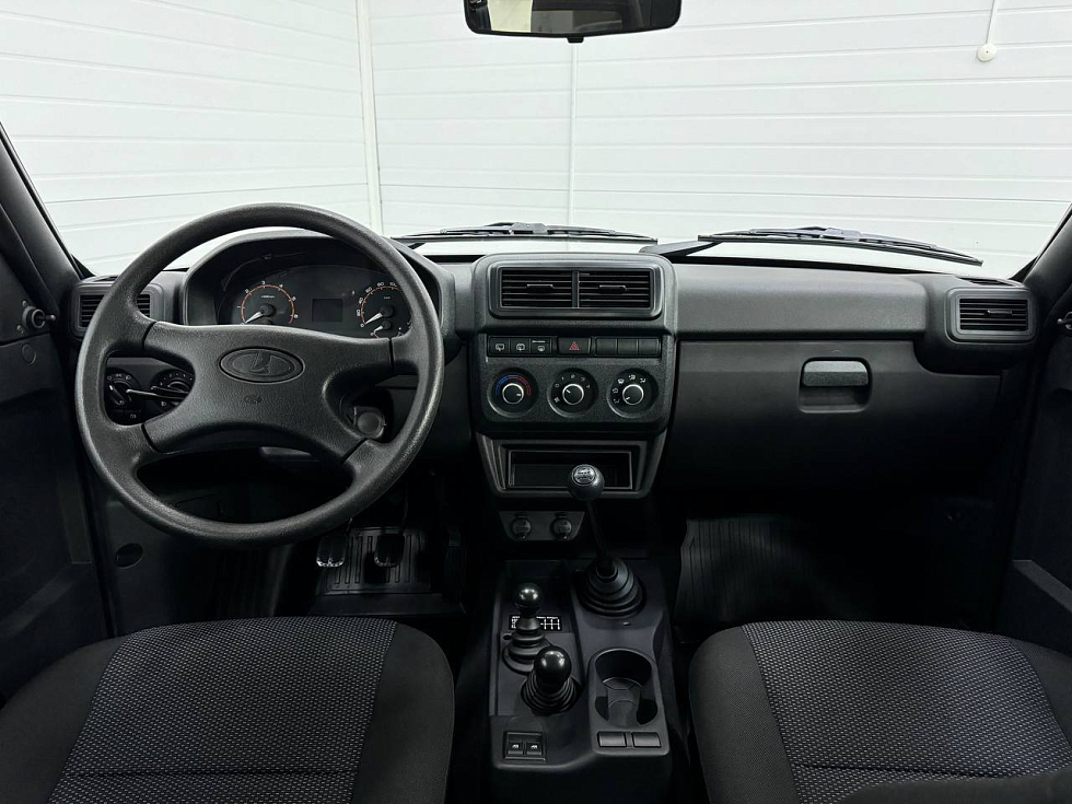 Lada (ВАЗ) Niva Legend Urban'24, зеленый