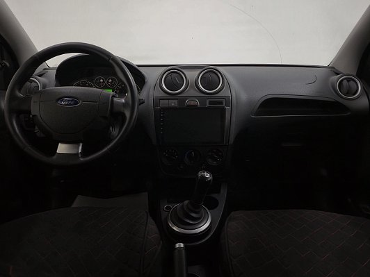 Ford Fiesta Ghia, 2007 года, пробег 165712 км