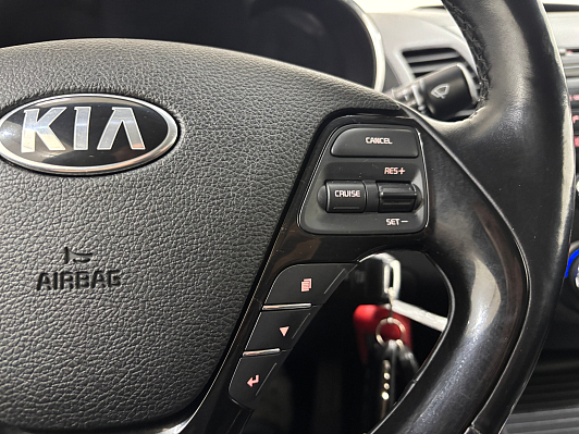 Kia Cerato Luxe, 2018 года, пробег 100700 км