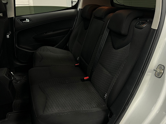 Peugeot 308 Allure, 2012 года, пробег 130000 км