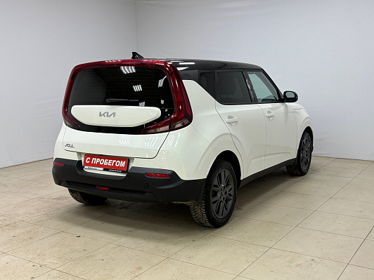 Kia Soul Luxe, 2022 года, пробег 55238 км