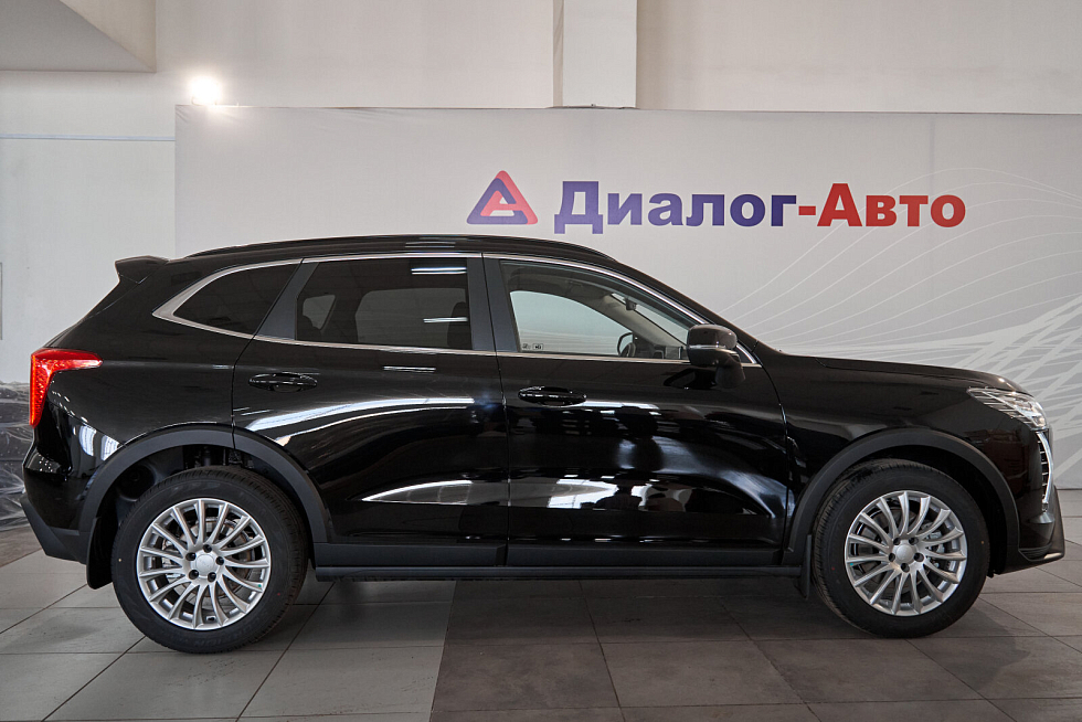 Haval Jolion Premium, черный