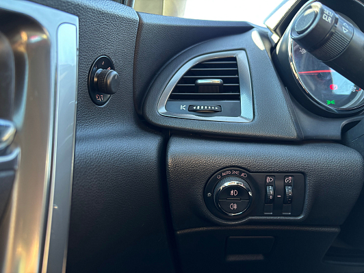 Opel Astra Cosmo, 2011 года, пробег 140765 км