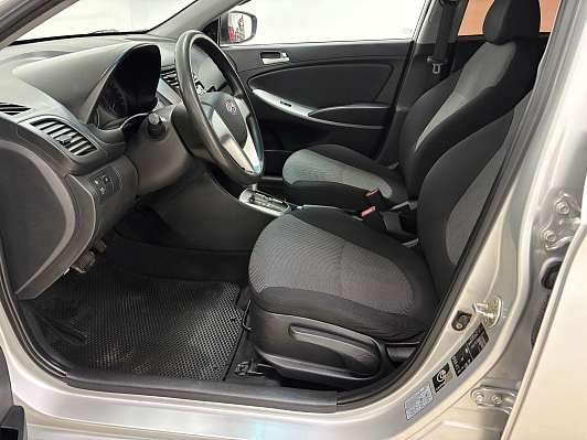 Hyundai Solaris Style, 2013 года, пробег 206957 км