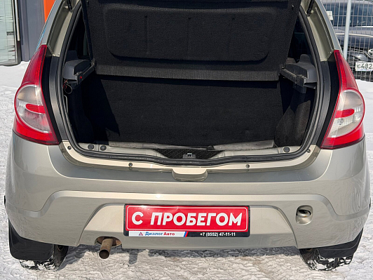 Renault Sandero Expression, 2013 года, пробег 226800 км