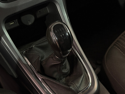 Opel Astra, 2013 года, пробег 222890 км