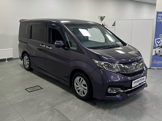 Honda Stepwgn, 2015 года, пробег 167880 км