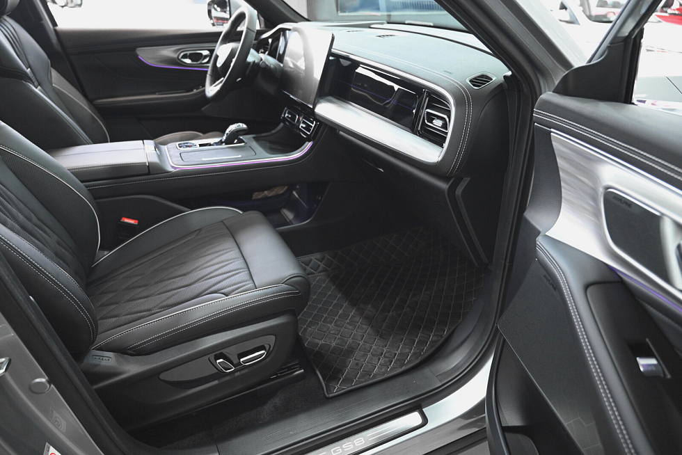 GAC GS8 GL, серебряный