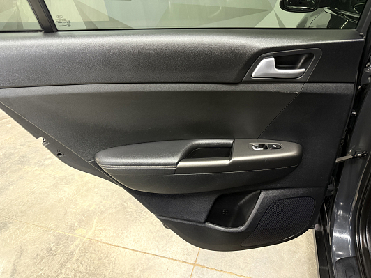 Kia Sportage Luxe+, 2021 года, пробег 94120 км