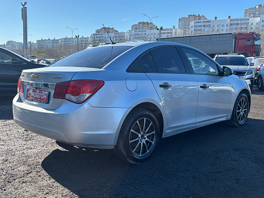 Chevrolet Cruze LS, 2011 года, пробег 262297 км