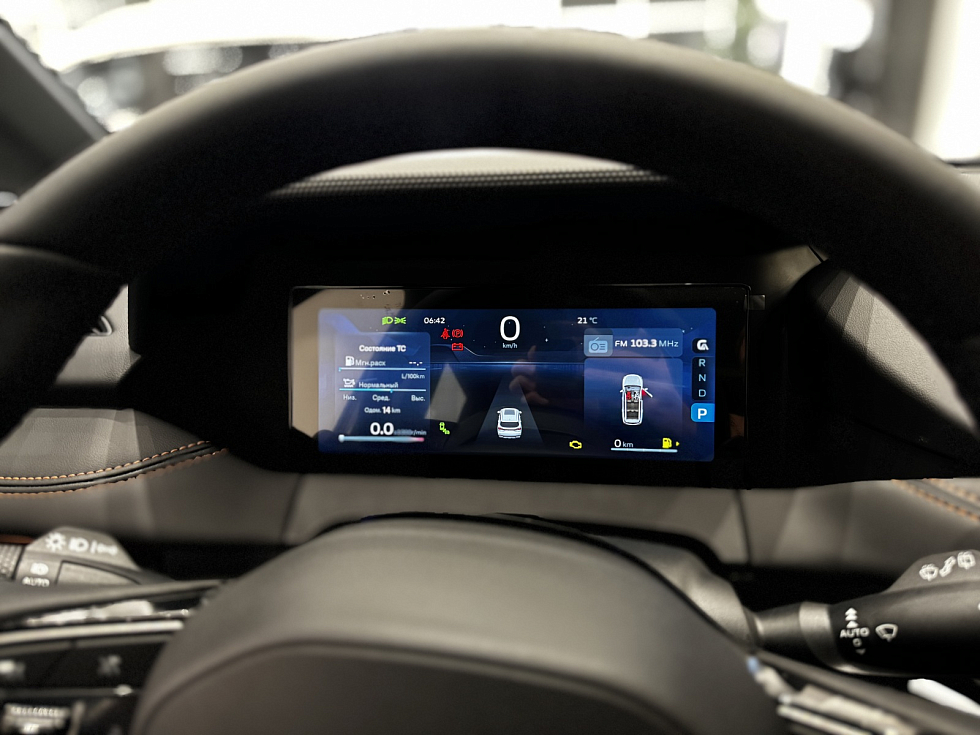 Geely Okavango Флагман, серый