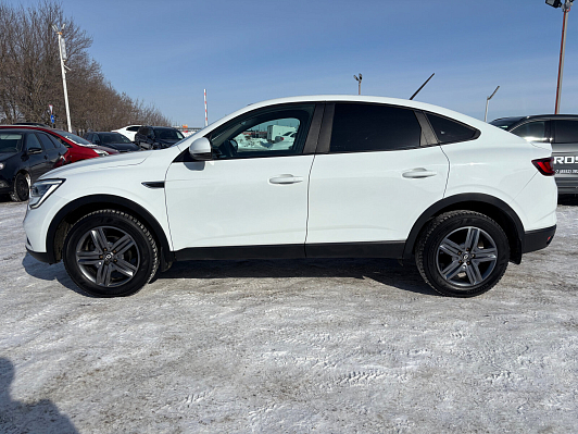 Renault Arkana Style, 2021 года, пробег 62330 км